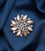 Light yellow color floral design brooch trendy style