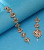 Light brown color kundan mathapatti with maangtika design