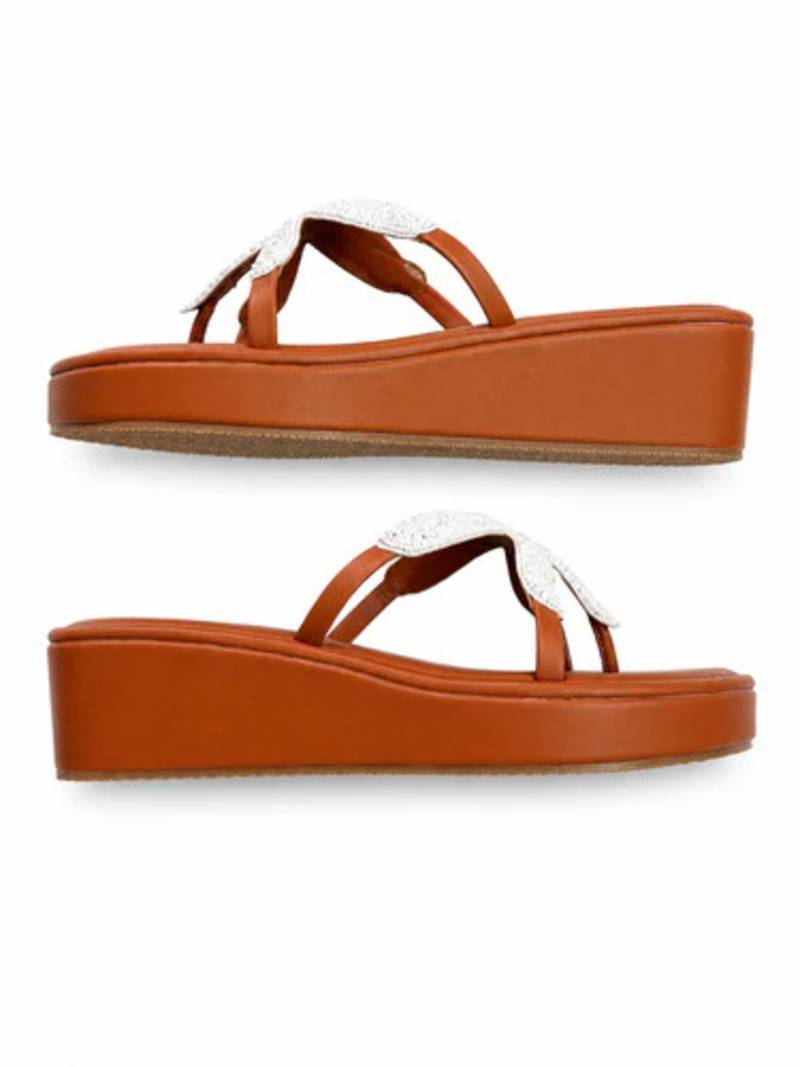 Tan starfish embellished faux leather platform slides for women