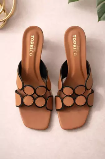 Tan geometric embellished artificial leather flared heel sandals for women