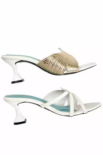 White leaf embellished artificial leather block heel sandals for women