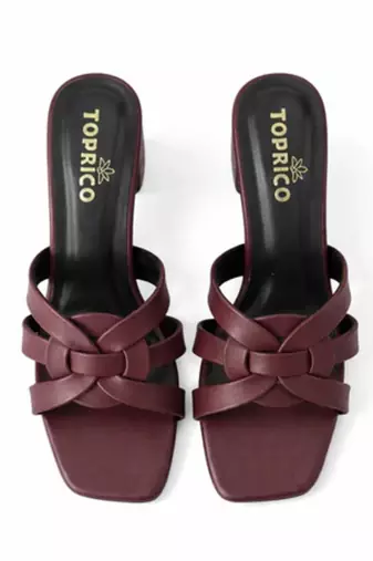 Black knotted artificial leather block heel sandals for women