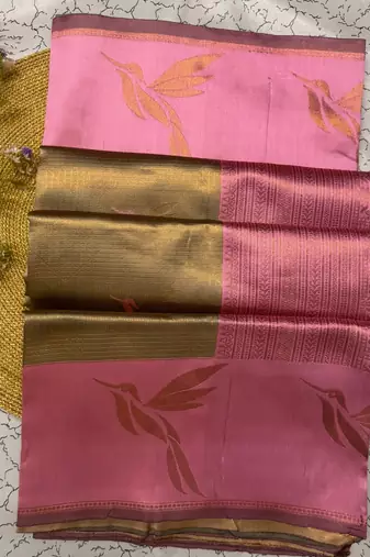 New Banarasi Silk Blend Golden Color woven Saree with Blouse Set For Women's