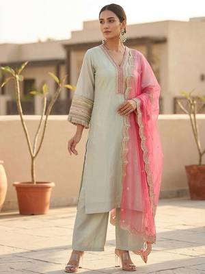 Women embroidered regular kurta with trousers & with dupatta 1