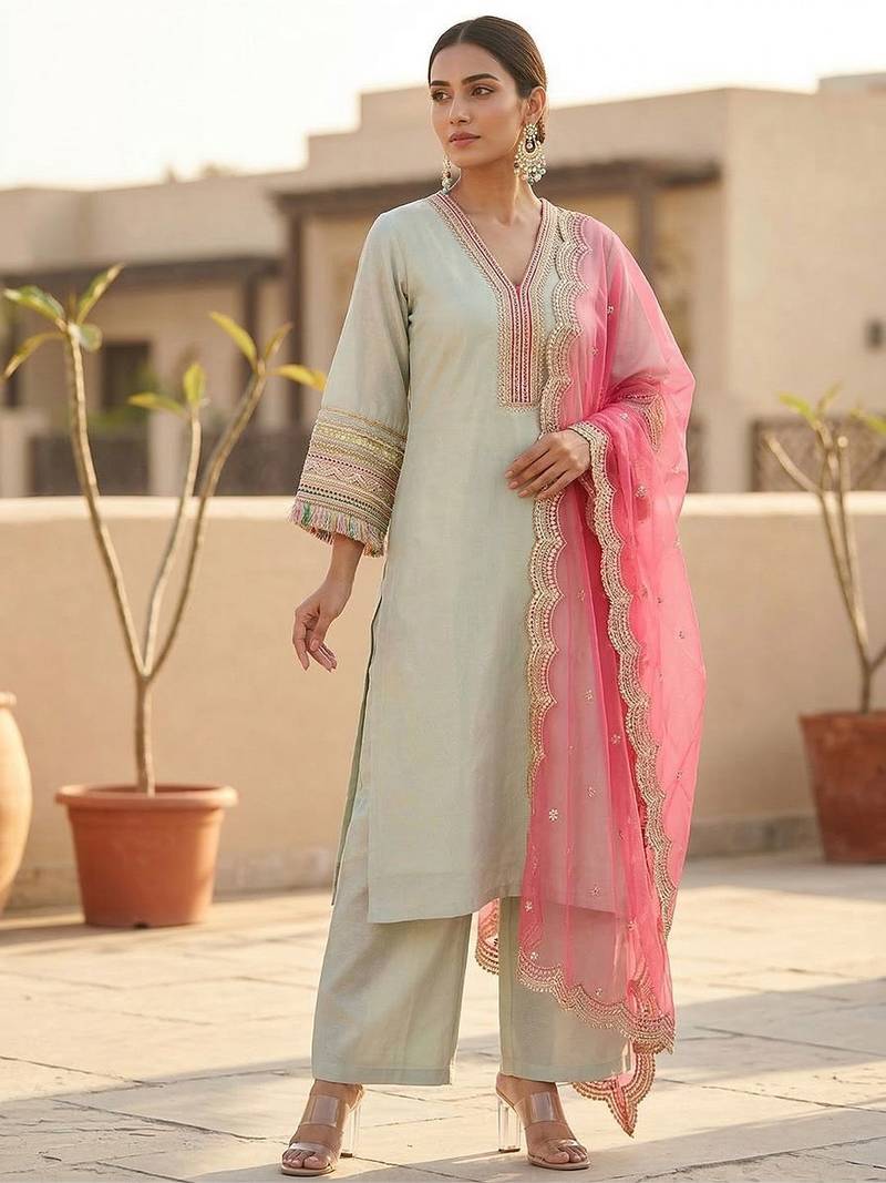 Women embroidered regular kurta with trousers & with dupatta