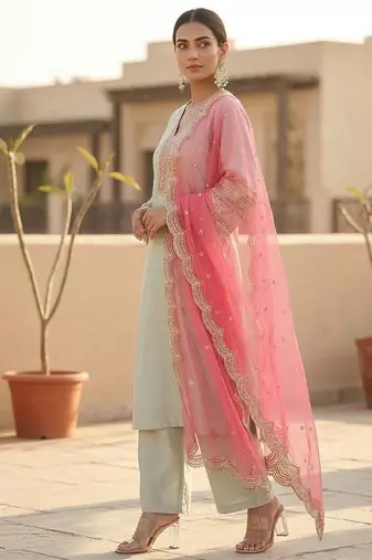 Women embroidered regular kurta with trousers & with dupatta