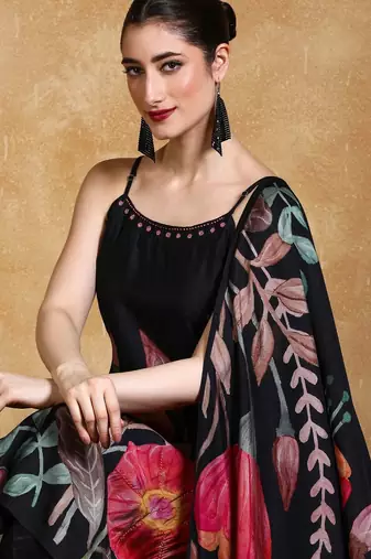 Women floral printed kurta with trousers & dupatta