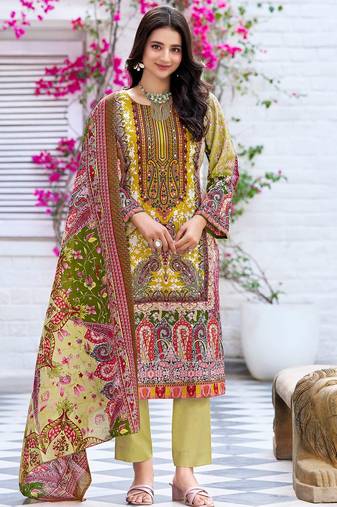 Women printed beads and stones kurta with trousers & with dupatta