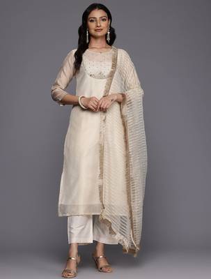 Floral yoke design regular sequinned kurta with trousers & dupatta 1