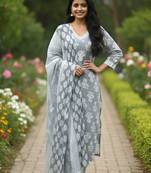 Women floral printed regular kurta with trousers & with dupatta