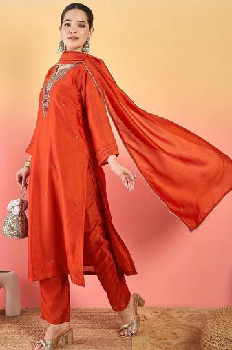Women ethnic motifs embroidered regular kurta with trousers & dupatta