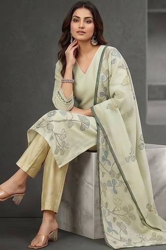 Women floral printed thread work chanderi cotton kurta with trousers & with dupatta