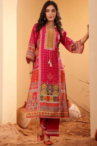 Women ethnic motifs printed gotta patti kurta with trousers & with dupatta