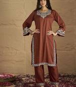 Women floral printed kurta with trousers & dupatta