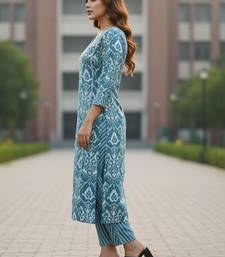 Women floral printed regular pure cotton kurta with trousers & with dupatta