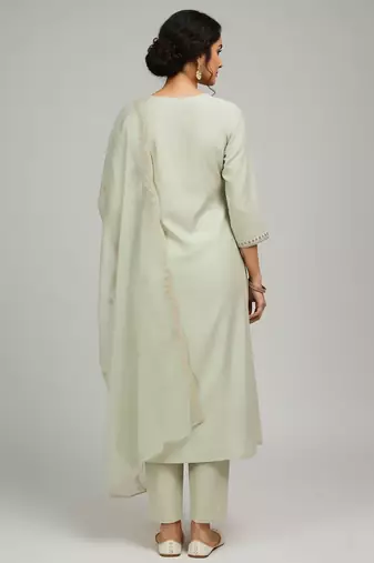 Women ethnic motifs embroidered regular thread work kurta with trousers & with dupatta