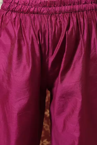 Floral embroidered chanderi silk kurta with trousers & dupatta