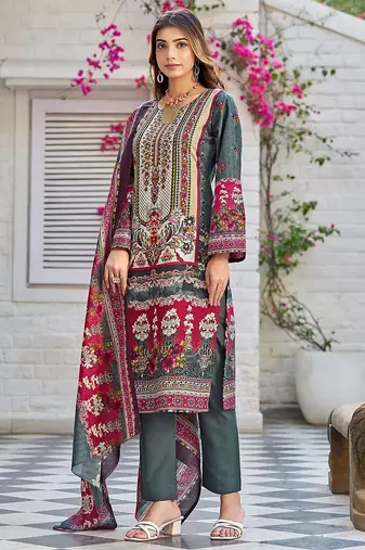Women printed regular beads and stones kurta with trousers & with dupatta