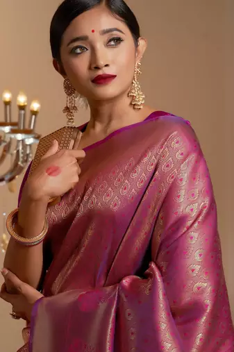 wine woven pure silk blend designer pallu saree with blouse