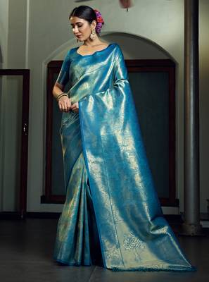 blue woven pure silk blend designer pallu saree with blouse 4