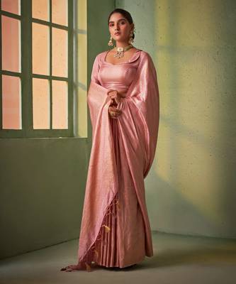 pear woven pure silk blend designer pallu saree with blouse 2