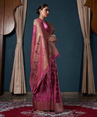 dark pink woven satin designer pallu saree with blouse 5