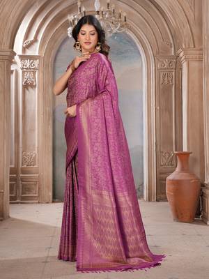 wine woven kanjivaram soft silk saree designer pallu saree with blouse 3