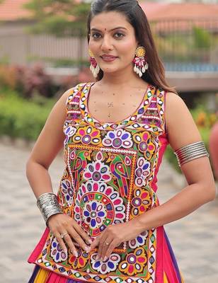 NAVRATRI  PINK BLUE YELLOW  COTTON LACE WORK Lehenga choli 3