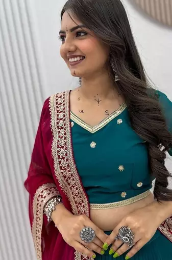 NAVRATRI  RAMA GREEN FAUX GEORGETTE THREAD Lehenga choli