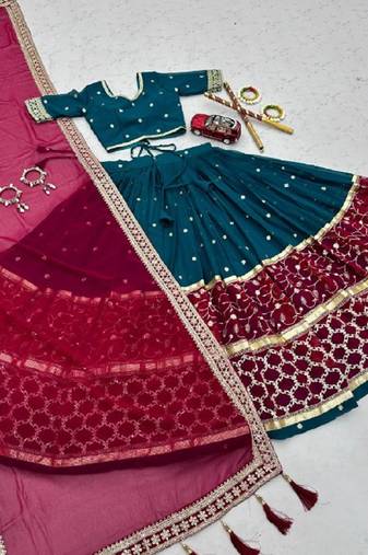 NAVRATRI  RAMA GREEN FAUX GEORGETTE THREAD Lehenga choli