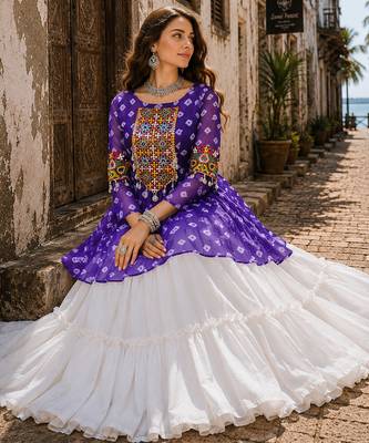 Lavender Navrat Special Designer Kediya Lehenga Set with Mirror Work 4