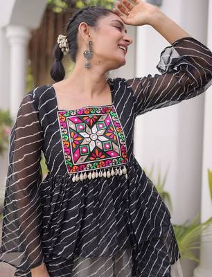Premium White Designer Navratri Kora Cotton Lehenga Choli with Black Laheriya Print Top 2