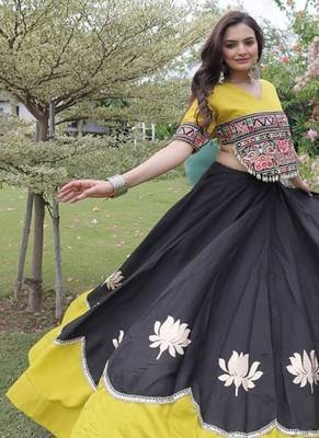 Black Roman Navaratri Lehenga Choli For Women's 4