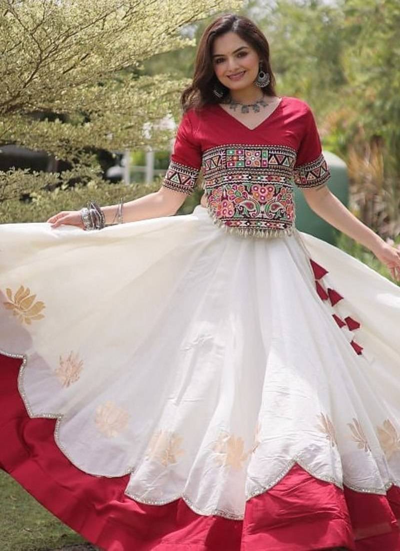 Pink Roman Navaratri Lehenga Choli For Women's