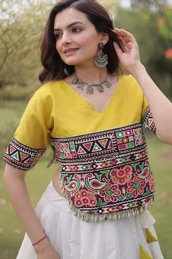 White Roman Navaratri Lehenga Choli For Women's