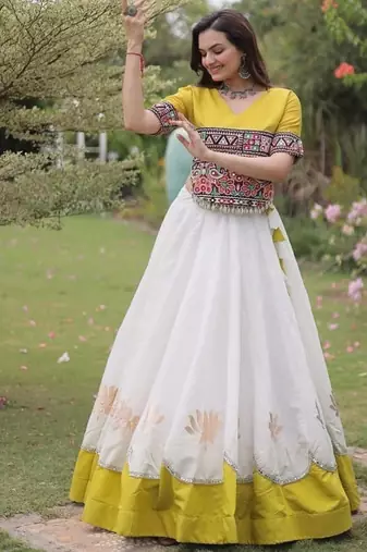 White Roman Navaratri Lehenga Choli For Women's