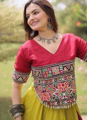 Yellow Roman Navaratri Lehenga Choli For Women's 2