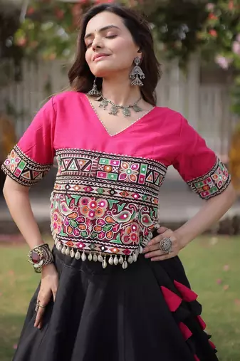 Black & Pink Roman Navaratri Lehenga Choli For Women's