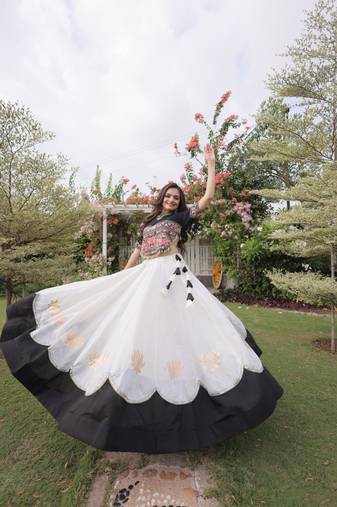 White & Black Roman Navaratri Lehenga Choli For Women's