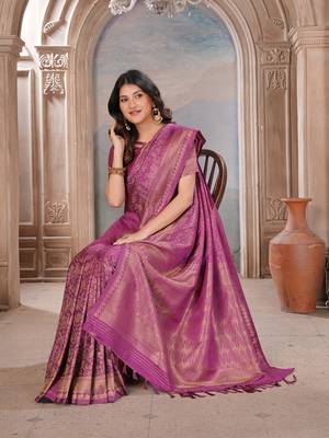 wine woven kanjivaram soft silk saree designer pallu saree with blouse 4