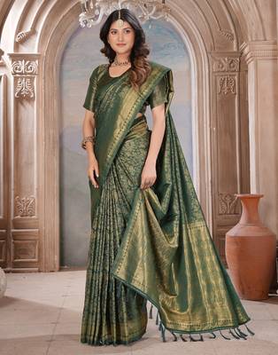 bottal green woven kanjivaram soft silk saree designer pallu saree with blouse 1