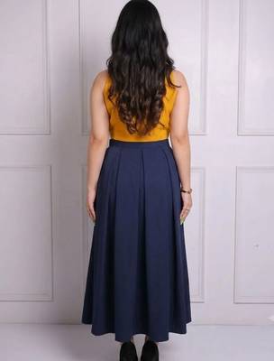 Mustard yellow & navy blue pleated crepe crop top with midi skirt co-ord set 4