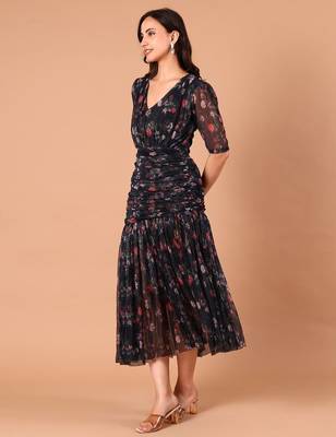 Black floral printed georgette pleated midi dress for women 2