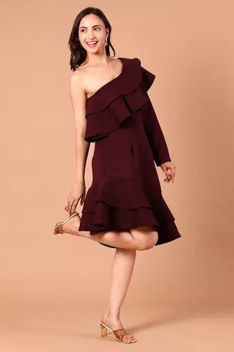 Burgundy ruffle work crepe one-shoulder midi dress