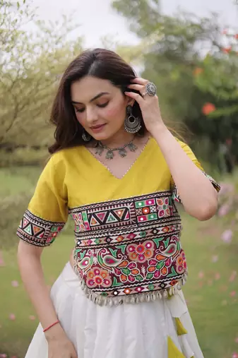 White & Lemon Yellow Lotus Flower Gota & Mirror Lace Work Roman Flared Lehenga With Kutchi Gamthi Blouse Set