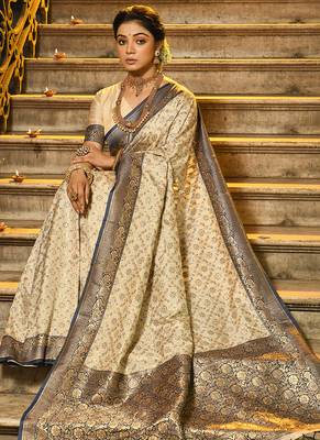 Cream banarasi silk blend saree with navy blue zari border 2