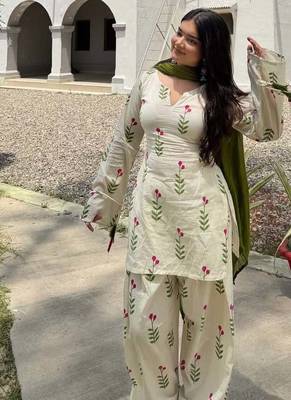 Women's Beautiful Printed Work Cameric Cotton Fabric Straight Kurta Patiala and Dupatta Set 2