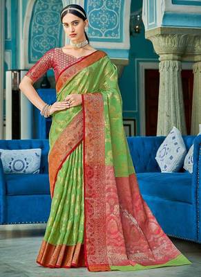 Green & red linen cotton blend saree with rich zari woven border 1