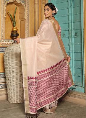 Off white woven linen silk saree with gold zari border 2