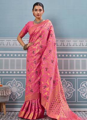 Pink banarasi silk blend saree with rich gold zari floral weaving 4